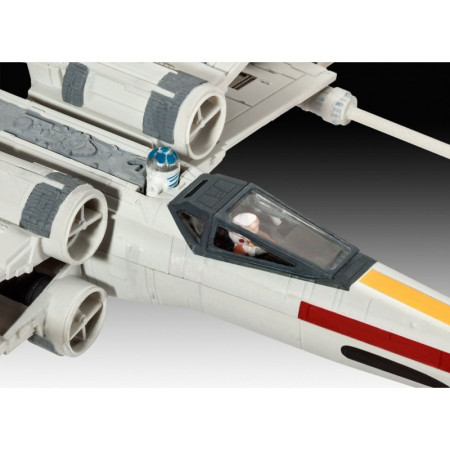 REVELL: STAR WARS - X-WING FIGHTER (1:112)